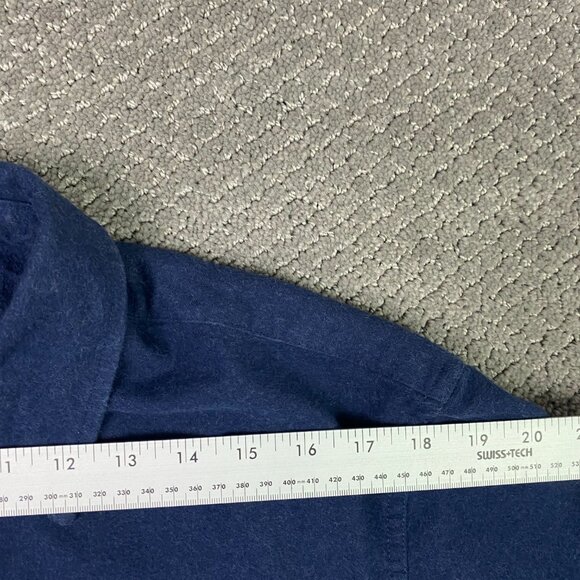 LL Bean Signature 1933 Chamois Shirt Men's Medium Blue Flannel Cloth - Picture 10 of 12